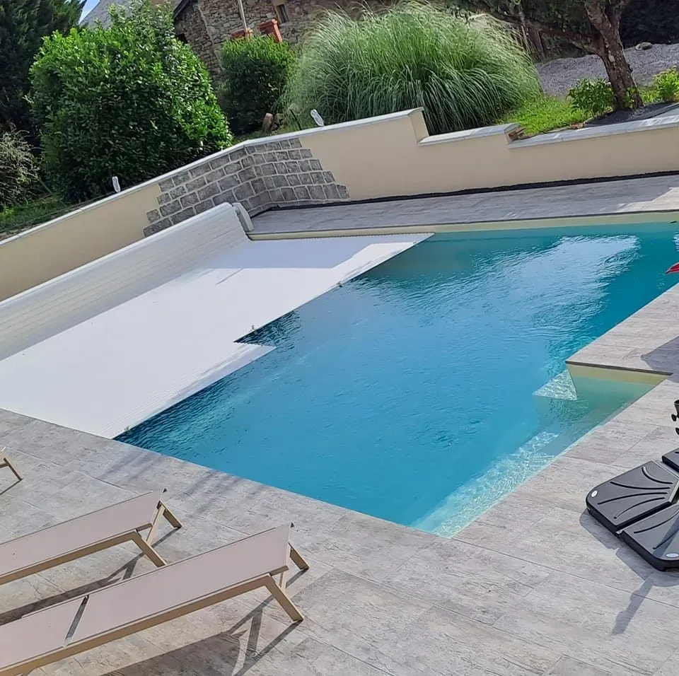 piscine béton (31)webp
