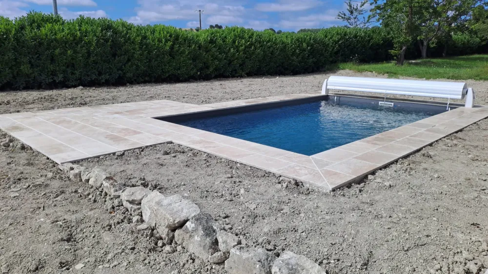 piscine béton (5)webp